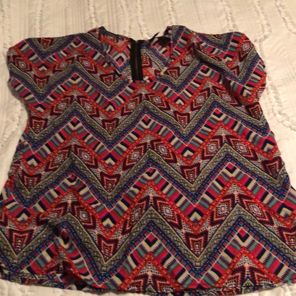 Eye catching patterned blouse